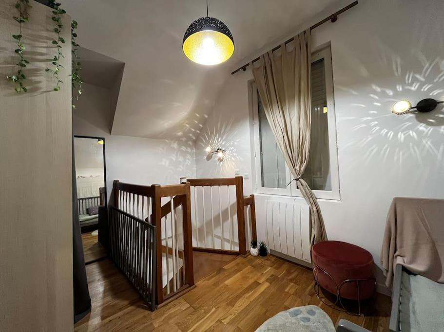 Cosy Maisonette Версал Екстериор снимка