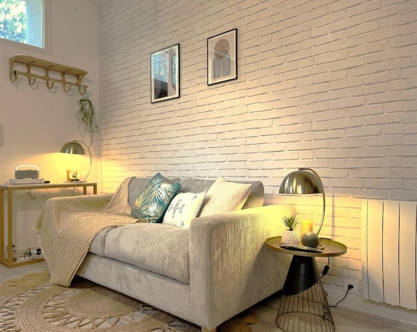 Cosy Maisonette Версал Екстериор снимка
